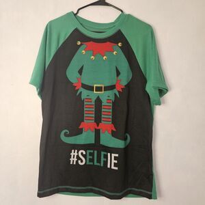HOLIDAY FAM JAM Sz M #sELFie Tshirt White Elephant Ugly Sweater Green